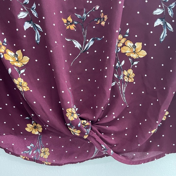 Burgundy blouse with yellow flowers - Picture 3 of 9